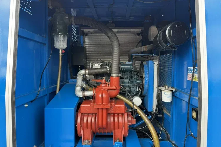 Mitsubishi Canter 7C18 3.0/150 KM Asenizcyjny zdjęcie 5