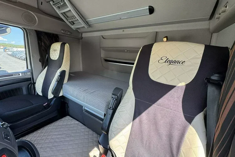 DAF XF480 SSC 2018r E6 Standard Pełny Serwis ASO Super Space Cab zdjęcie 28