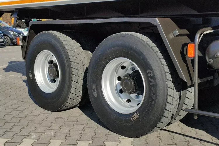 Renault Kerax 26.370 6x4 Mocny HDS FASSI F110 zdjęcie 24