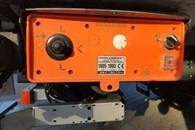 Iveco Daily 70C17 Mroźnia Ściana Grodziowa Multitemperatura zdjęcie 38