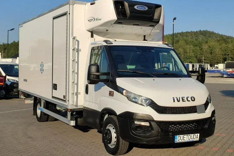 Iveco Daily 70C17 Mroźnia Ściana Grodziowa Multitemperatura zdjęcie 6