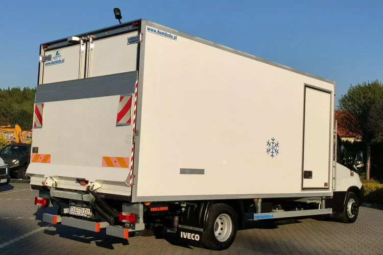 Iveco Daily 70C17 Mroźnia Ściana Grodziowa Multitemperatura zdjęcie 9