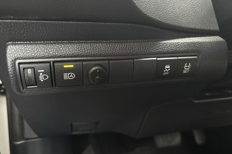 Toyota Corolla 1.8 Hybrid ACTIVE, salon Polska, gwarancja zdjęcie 19