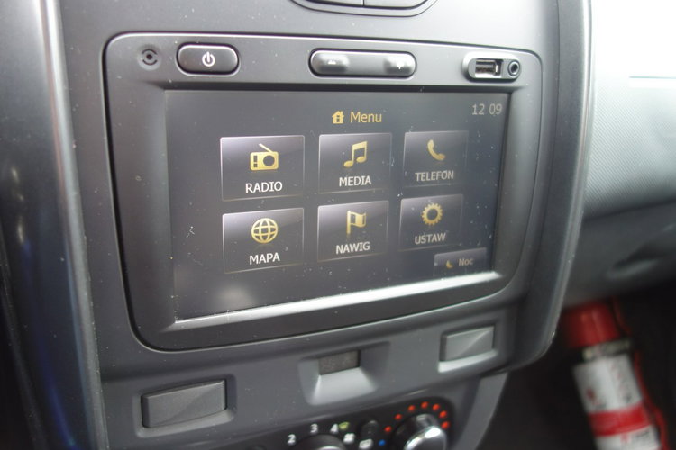 Duster Dacia Duster 2014 1.2 benzyna 125km przebieg 115tyś nawi klima zdjęcie 24