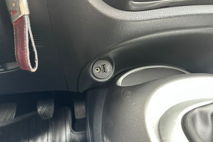 Nissan Juke 2015 1.2 benzyna 115km bezwypadkowy panorama xenon 2 komplety alu zdjęcie 13
