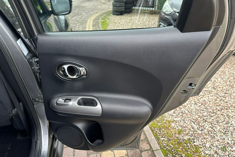 Nissan Juke 2015 1.2 benzyna 115km bezwypadkowy panorama xenon 2 komplety alu zdjęcie 27