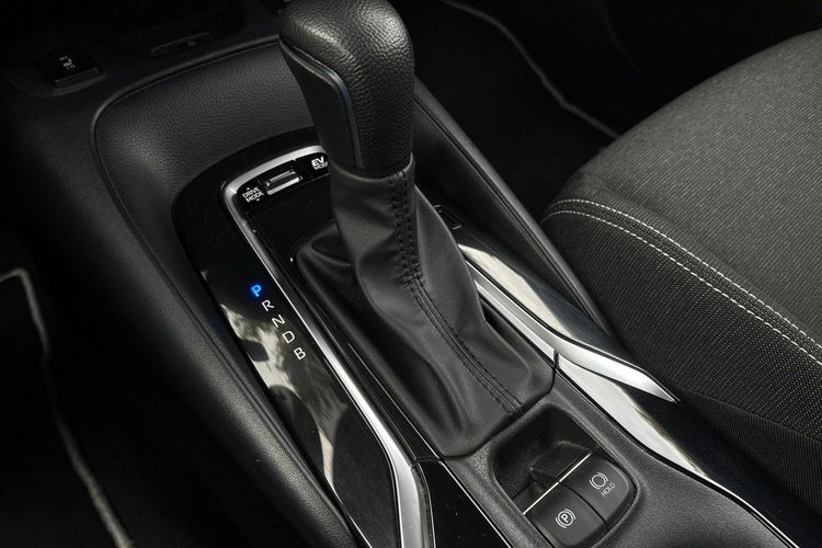 Toyota Corolla 1.8 Hybrid COMFORT TECH, salon Polska, gwarancja, FV23% zdjęcie 18