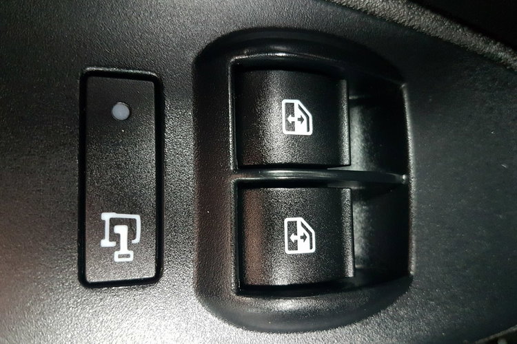 Fiat Doblo MAXI CHŁODNIA MROŻNIA IZOTERMA GRZANIE AGREGAT ZANOTTI DŁUGI L2H1 AC zdjęcie 9