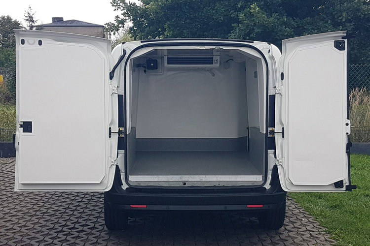 Fiat Doblo MAXI CHŁODNIA MROŻNIA IZOTERMA GRZANIE AGREGAT ZANOTTI DŁUGI L2H1 AC zdjęcie 5