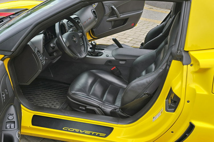 Chevrolet Corvette C6 Z06 – 7.0 V8 LS7 – 513 KM – Kolekcjonerska Ikona zdjęcie 9