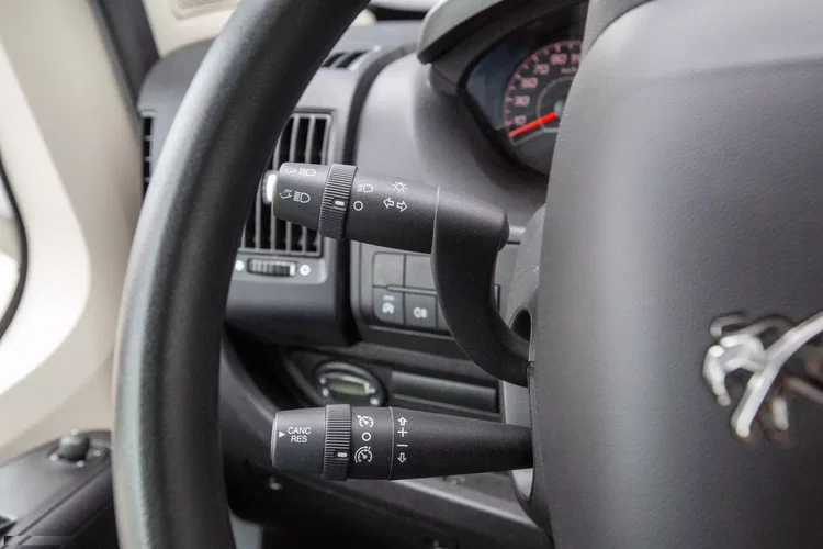 Peugeot Boxer 165KM KONTENER 8ep + WINDA dHollandia 750kg zdjęcie 14