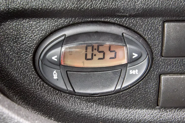 Peugeot Boxer 165KM KONTENER 8ep + WINDA dHollandia 750kg zdjęcie 15