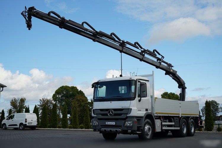 Mercedes ACTROS 2636 / 6x4 / SKRZYNIOWY 6, 5 M + HDS HIAB 166 E-5 HIDUO / WYSUW 15 M / MOCNA PODŁOGA / STEROWANIE RADIOWE / ROTATOR / SPROWADZONY zdjęcie 2