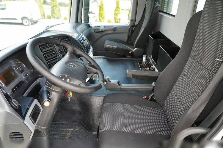 Mercedes ACTROS 2636 / 6x4 / SKRZYNIOWY 6, 5 M + HDS HIAB 166 E-5 HIDUO / WYSUW 15 M / MOCNA PODŁOGA / STEROWANIE RADIOWE / ROTATOR / SPROWADZONY zdjęcie 31
