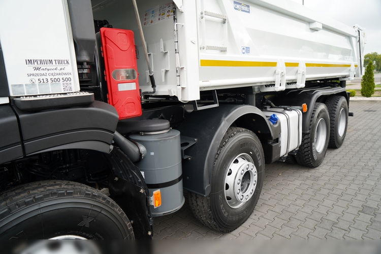 Iveco X-WAY 480 / 8X4 / WYWROTKA DWUSTRONNA / HYDROBURTA / HYDROKLAPA / AUTOMAT / SPROWADZONY zdjęcie 26