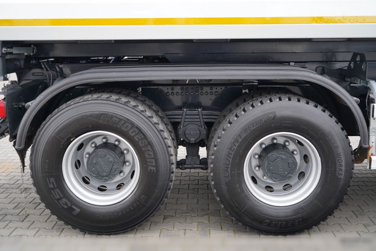 Iveco X-WAY 480 / 8X4 / WYWROTKA DWUSTRONNA / HYDROBURTA / HYDROKLAPA / AUTOMAT / SPROWADZONY zdjęcie 36