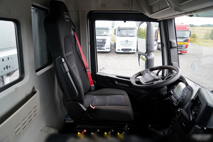 Iveco X-WAY 480 / 8X4 / WYWROTKA DWUSTRONNA / HYDROBURTA / HYDROKLAPA / AUTOMAT / SPROWADZONY zdjęcie 40