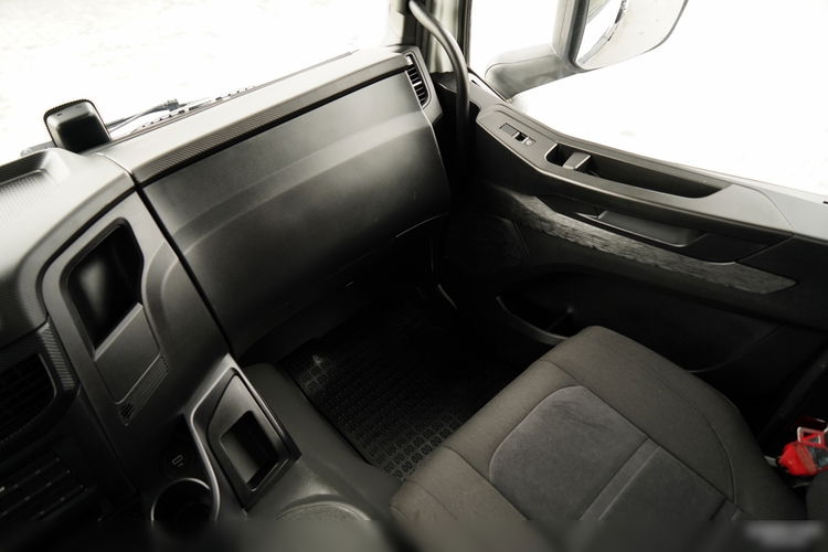 Iveco X-WAY 480 / 8X4 / WYWROTKA DWUSTRONNA / HYDROBURTA / HYDROKLAPA / AUTOMAT / SPROWADZONY zdjęcie 44