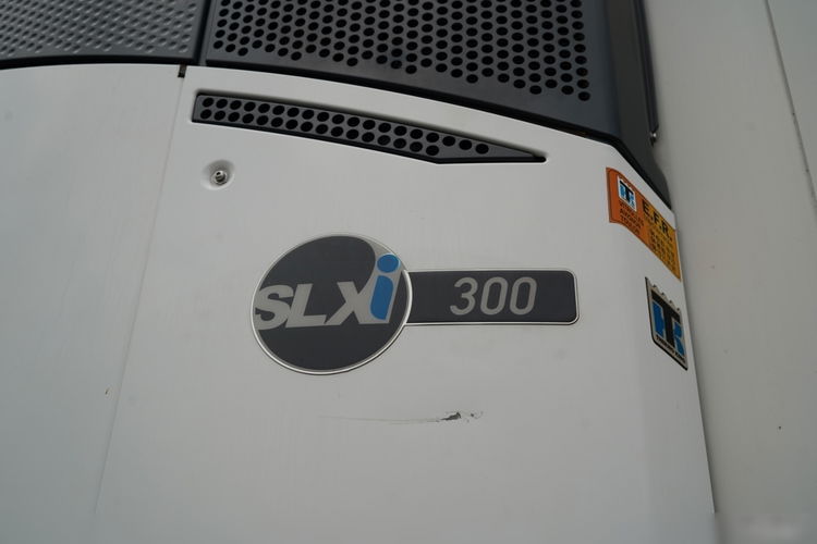 Krone CHŁODNIA / THERMO KING SLX 300 / OŚ PODNOSZONA / SPROWADZONA  zdjęcie 26