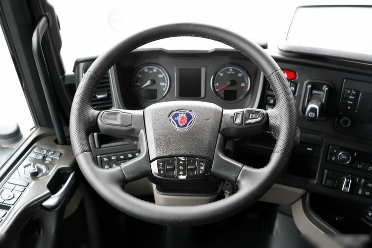 Scania S 500 / MEGA / RETARDER / LOW DECK / KLIMATYZACJA POSTOJOWA / PO KONTRAKCIE SERWISOWYM  zdjęcie 27