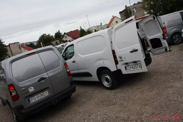 Toyota Proace City zdjęcie 13