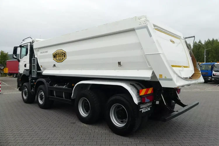 TGS 41.470 / 8x8 / WYWROTKA MEILLER / MANUAL / NISKI PRZEBIEG / zdjęcie 6