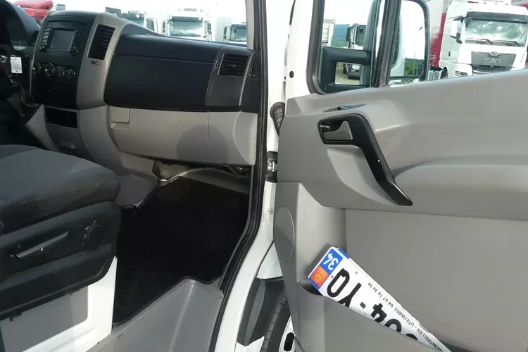 Volkswagen CRAFTER / DOKA / WYWROTKA / 6- OSOBOWY / DUBEL / zdjęcie 15