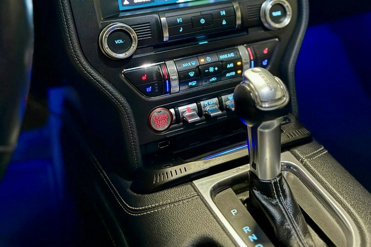 Mustang GT Fastback 5.0 V8 450KM A10 MagneRide ASO Forda zdjęcie 16