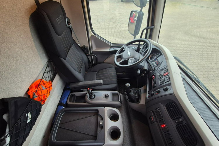 LF 210 DAF LF 210 / WYWROTKA 3 STRONNA / JAK NOWA / MOCNY HDS / HMF 810 zdjęcie 29