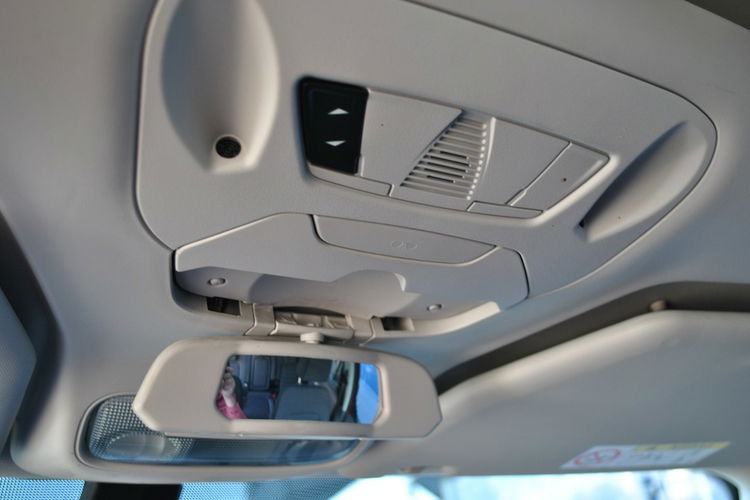 Grand Tourneo Connect Titanium 1, 5 EcoBlue 120KM A8 ASO Forda Gwarancja 7-osobowy zdjęcie 26