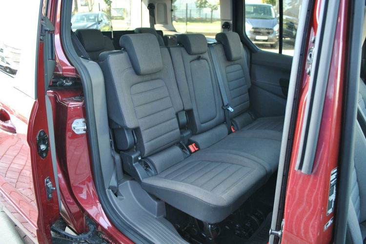 Grand Tourneo Connect Titanium 1, 5 EcoBlue 120KM A8 ASO Forda Gwarancja 7-osobowy zdjęcie 29