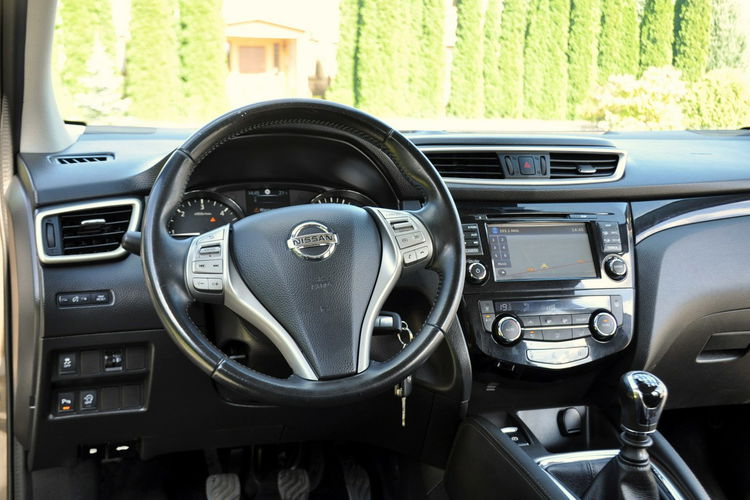 Nissan Qashqai 1.5d(110KM) Radar Led Duża Navi Kamera Welur Grzane Fotele Alu17"ASO zdjęcie 29