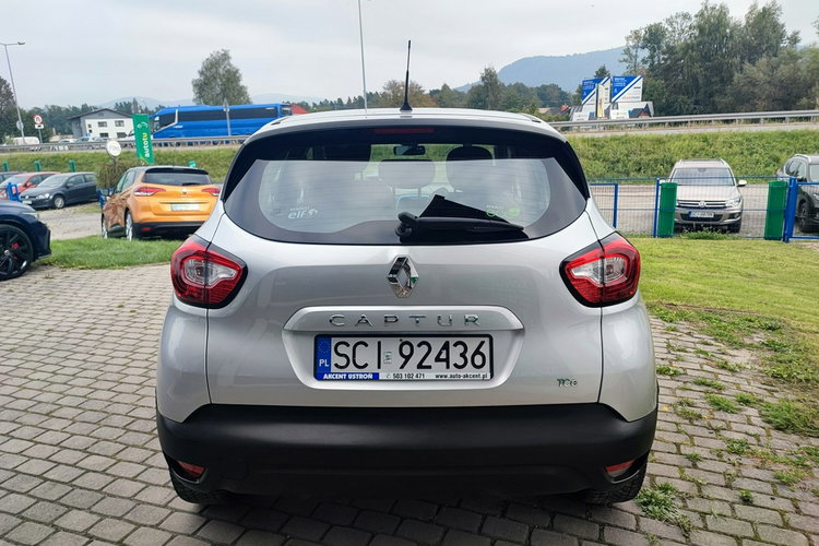 Renault Captur -niski udokumentowany przebieg + pełny serwis zdjęcie 7