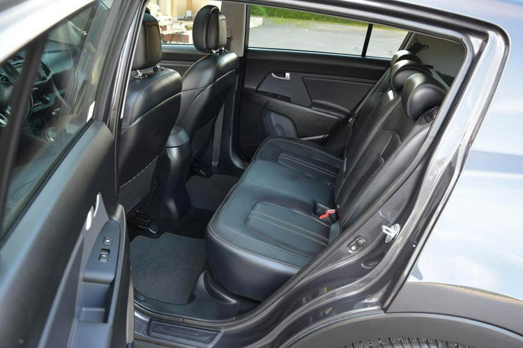 Kia Sportage Automat AWD Xenon Ledy Navi 2XParktronic Kamera Skóry Park Assist zdjęcie 15