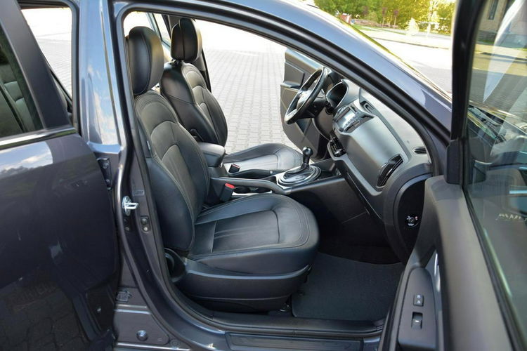 Kia Sportage Automat AWD Xenon Ledy Navi 2XParktronic Kamera Skóry Park Assist zdjęcie 16