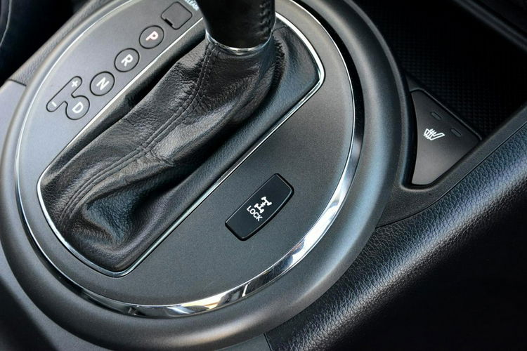 Kia Sportage Automat AWD Xenon Ledy Navi 2XParktronic Kamera Skóry Park Assist zdjęcie 28