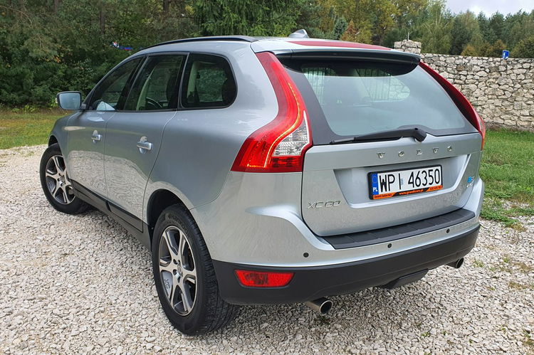 Volvo XC 60 2.4 D5 205KM # AWD # Automat # Kinetic # Polski Salon # Super Stan zdjęcie 4