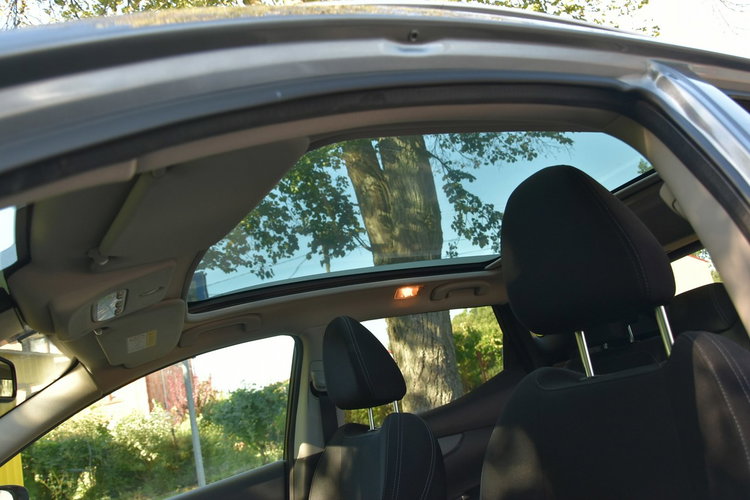 Nissan Qashqai 1.6dCi 130KM Automat XI.2017r. FullLED Panorama Kamera360 NAVi zdjęcie 18