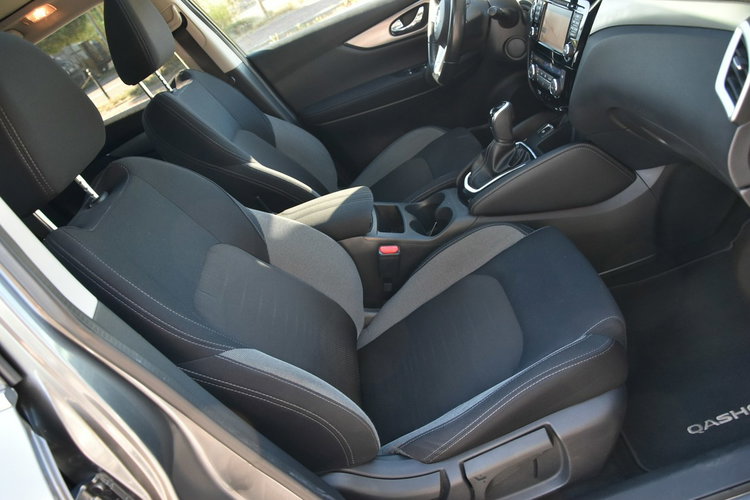 Nissan Qashqai 1.6dCi 130KM Automat XI.2017r. FullLED Panorama Kamera360 NAVi zdjęcie 26