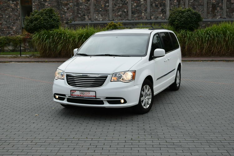 Chrysler Town & Country 3.6 V6 287KM 2016r. Skóra 7os. DVD Kamera el. drzwi PL tablice zdjęcie 20