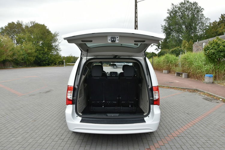 Chrysler Town & Country 3.6 V6 287KM 2016r. Skóra 7os. DVD Kamera el. drzwi PL tablice zdjęcie 30
