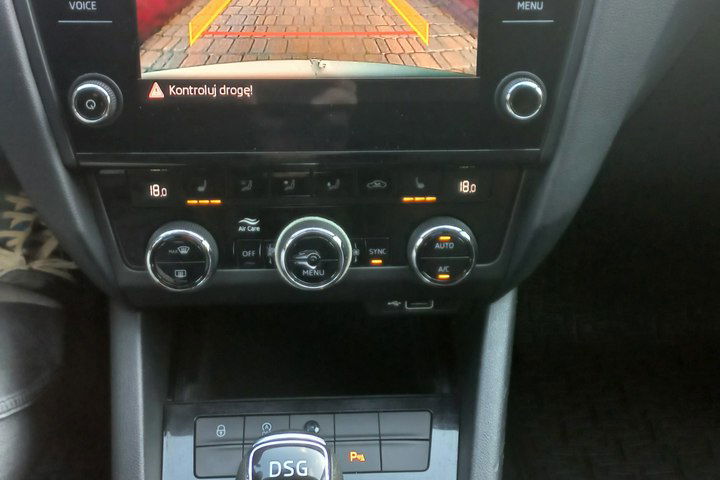 Skoda Octavia DSG STYLE Fotele Kubełki Kamera Cofania Serwis ASO 1.5TSI 150KM zdjęcie 7