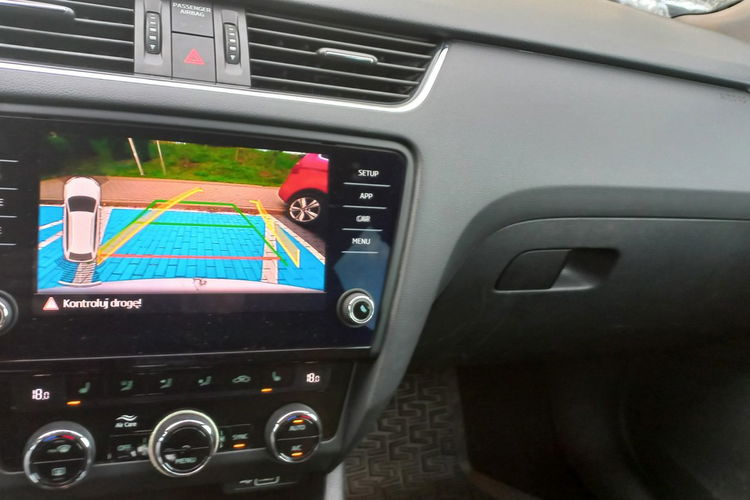 Skoda Octavia DSG STYLE Fotele Kubełki Kamera Cofania Serwis ASO 1.5TSI 150KM zdjęcie 8