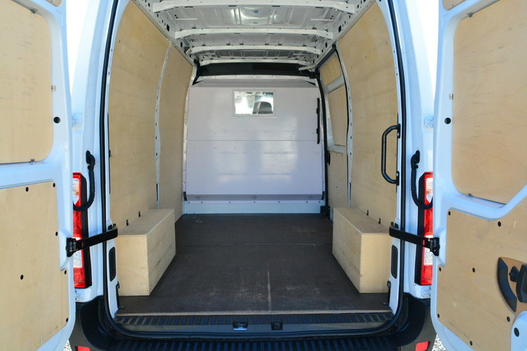Renault Master sredniak master L2H2 3 osobowy lift pełna opcja zdjęcie 5