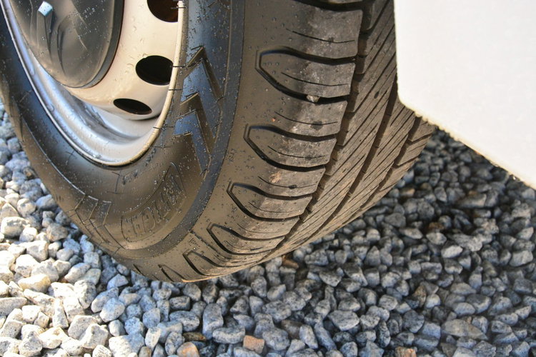 Renault Master sredniak master L2H2 3 osobowy lift pełna opcja zdjęcie 9