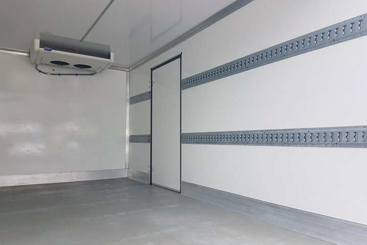 Renault Master 8EP CHŁODNIA 4.20x2.10x2.00 IZOTERMA AGREGAT CARRIER FUNKCJA GRZANIA zdjęcie 19