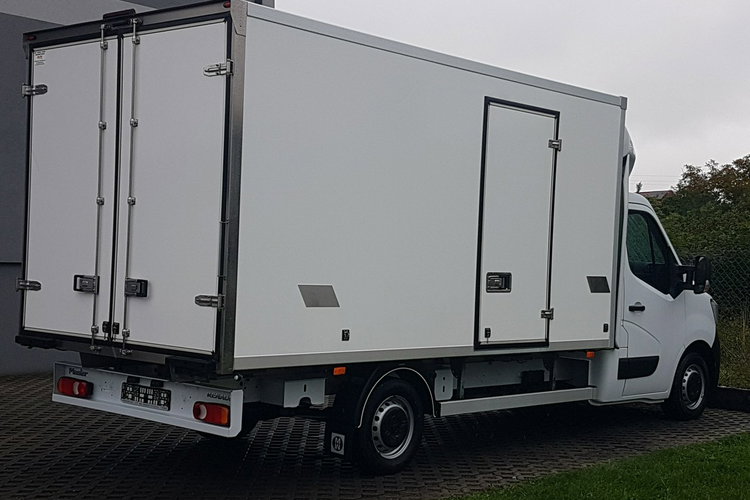 Renault Master 8EP CHŁODNIA 4.20x2.10x2.00 IZOTERMA AGREGAT CARRIER FUNKCJA GRZANIA zdjęcie 4