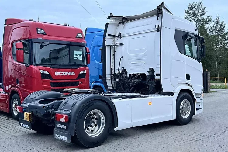 R450 z Niemiec cała na poduszce x6 hydraulika ASO Scania Full LED NAVI zdjęcie 16