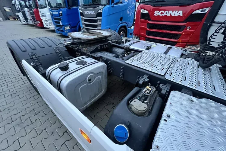 R450 z Niemiec cała na poduszce x6 hydraulika ASO Scania Full LED NAVI zdjęcie 27
