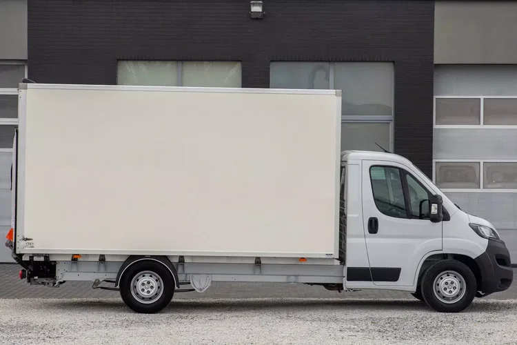 Peugeot Boxer 165KM KONTENER 8ep + WINDA dHollandia 750kg zdjęcie 22